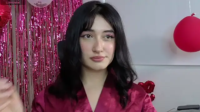 Snapshot of AlessandraLB chatting on 02-14-26, 07:25 AlessandraLB online show from 02-14-26, 07:25