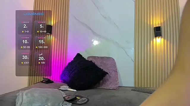 Valentinaliux  online show from 02-07-26, 11:18