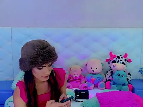 hanna sweett34 online show from 10-28-25, 05:34