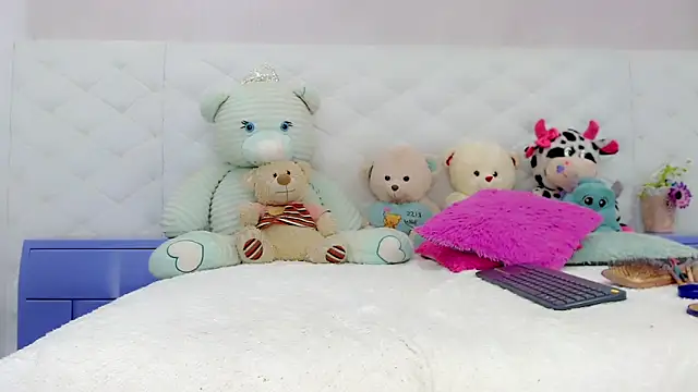 hanna sweett34 online show from 11-12-25, 05:17