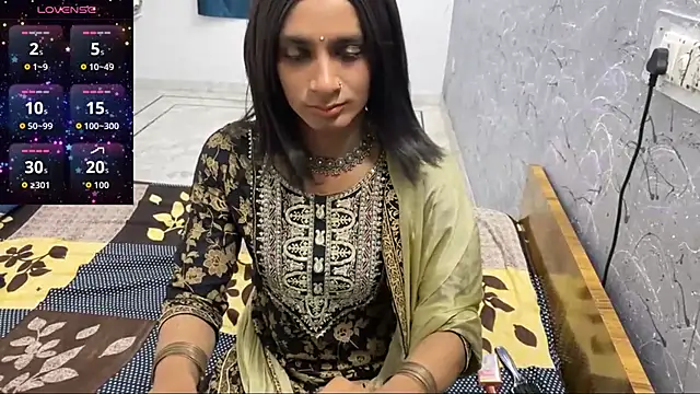 LuvLayla online show from 06-22-26, 11:02