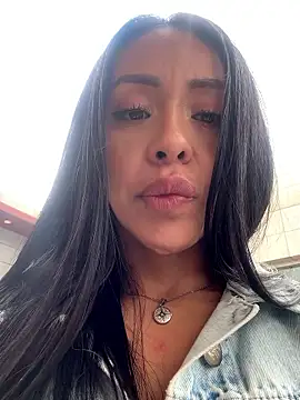 MarianaSandoval27 online show from 11-21-25, 05:34