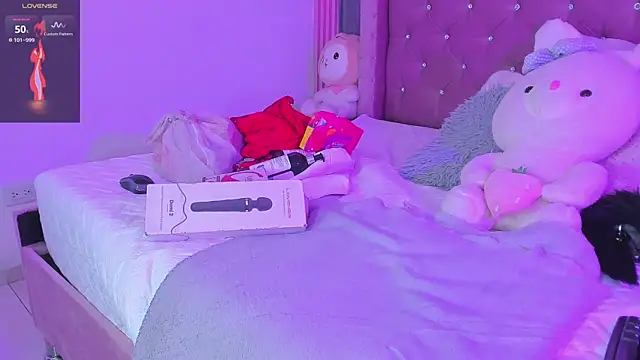 Nayla-Mouna online show from 04-09-26, 07:42