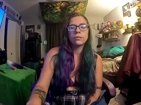 R4inbowK1tty online show from 10-24-25, 03:49