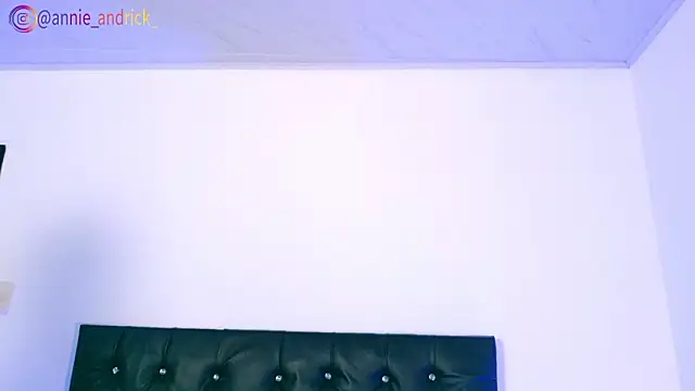  leda swan  online show from 02-26-26, 01:11