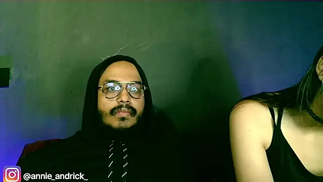  leda swan  online show from 10-08-25, 01:34