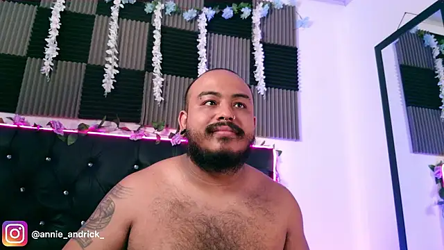  leda swan  online show from 03-16-26, 01:04