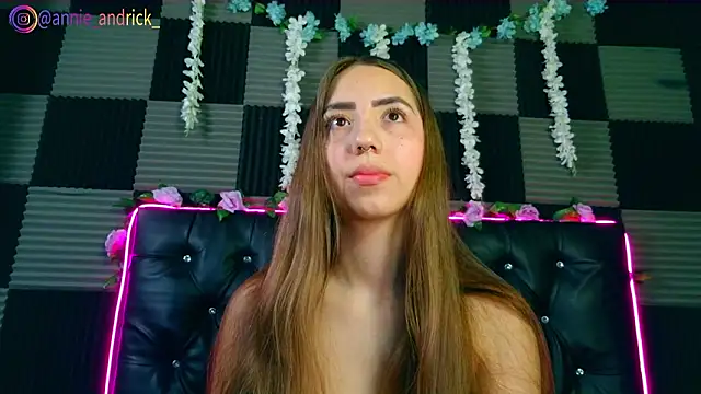  leda swan  online show from 02-21-26, 01:35