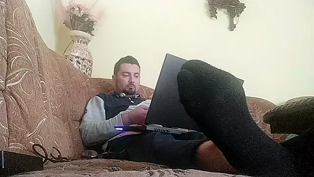 Snapshot of Joseph1Arnold chatting on 10-16-25, 11:29 Joseph1Arnold online show from 10-16-25, 11:29