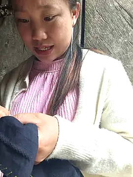 liu-liusexy online show from 05-05-26, 03:09