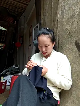 liu-liusexy online show from 04-24-26, 02:57