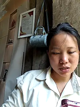 liu-liusexy online show from 04-22-26, 06:20