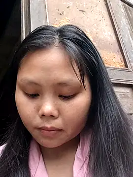 Snapshot of omiu-baby chatting on 05-12-26, 01:57 omiu-baby online show from 05-12-26, 01:57