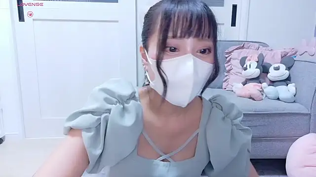 Snapshot of YURi_luv chatting on 10-01-25, 10:09 YURi luv online show from 10-01-25, 10:09