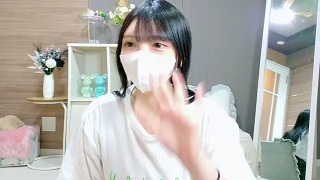 Snapshot of Riria-riri chatting on 09-12-25, 08:25 Riria-riri online show from 09-12-25, 08:25