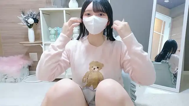 Snapshot of Riria-riri chatting on 10-02-25, 12:19 Riria-riri online show from 10-02-25, 12:19