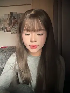 SarahBeii online show from 12-04-25, 02:54