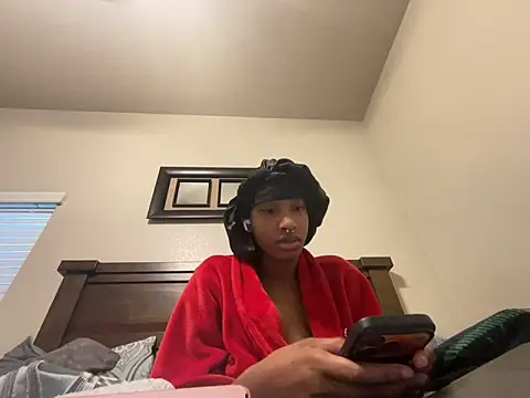 Brooke012 online show from 05-28-26, 06:47