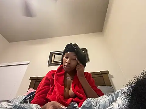 Brooke012 online show from 04-15-26, 01:33