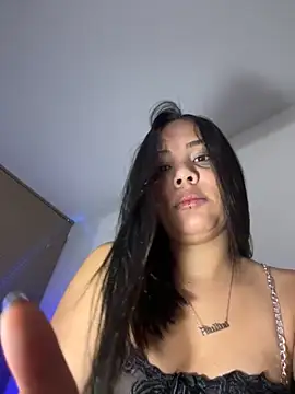 P A U L I N A  online show from 12-04-25, 03:05