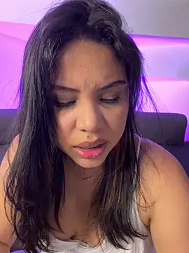 P A U L I N A  online show from 05-30-26, 02:07