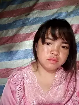 Snapshot of AnHa19 chatting on 05-19-26, 10:17 AnHa19 online show from 05-19-26, 10:17