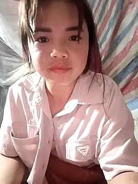 Snapshot of AnHa19 chatting on 10-08-25, 01:45 AnHa19 online show from 10-08-25, 01:45