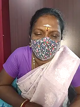 Snapshot of umashreetamil chatting on 02-07-26, 01:52 umashreetamil online show from 02-07-26, 01:52