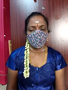Snapshot of umashreetamil chatting on 04-19-26, 02:18 umashreetamil online show from 04-19-26, 02:18