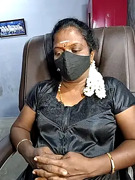 umashreetamil online show from 10-14-25, 05:19