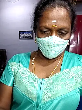 umashreetamil online show from 10-15-25, 05:32