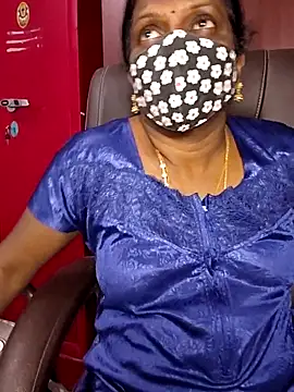 Snapshot of umashreetamil chatting on 02-01-26, 05:00 umashreetamil online show from 02-01-26, 05:00