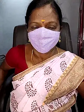 Snapshot of umashreetamil chatting on 02-28-26, 04:17 umashreetamil online show from 02-28-26, 04:17