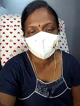 Snapshot of umashreetamil chatting on 03-31-26, 05:04 umashreetamil online show from 03-31-26, 05:04