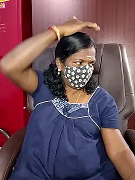 Snapshot of umashreetamil chatting on 02-01-26, 04:55 umashreetamil online show from 02-01-26, 04:55