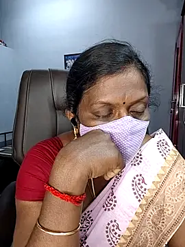 Snapshot of umashreetamil chatting on 03-01-26, 07:19 umashreetamil online show from 03-01-26, 07:19