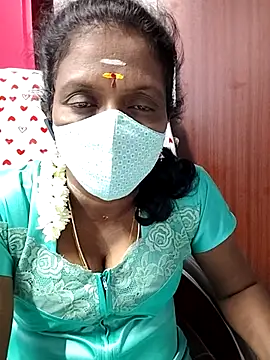 Snapshot of umashreetamil chatting on 03-29-26, 05:03 umashreetamil online show from 03-29-26, 05:03