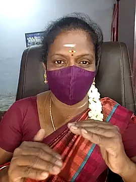 Snapshot of umashreetamil chatting on 03-29-26, 03:08 umashreetamil online show from 03-29-26, 03:08