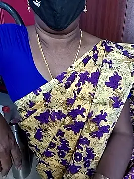 Snapshot of umashreetamil chatting on 03-07-26, 04:01 umashreetamil online show from 03-07-26, 04:01