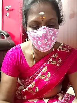 Snapshot of umashreetamil chatting on 03-23-26, 04:29 umashreetamil online show from 03-23-26, 04:29