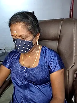 Snapshot of umashreetamil chatting on 03-11-26, 05:51 umashreetamil online show from 03-11-26, 05:51