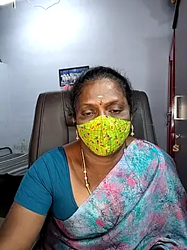 Snapshot of umashreetamil chatting on 02-19-26, 06:27 umashreetamil online show from 02-19-26, 06:27