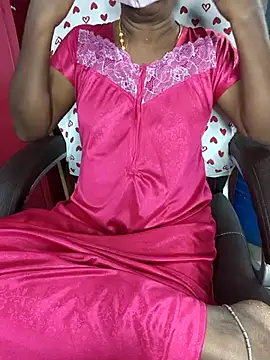 Snapshot of umashreetamil chatting on 04-14-26, 05:51 umashreetamil online show from 04-14-26, 05:51