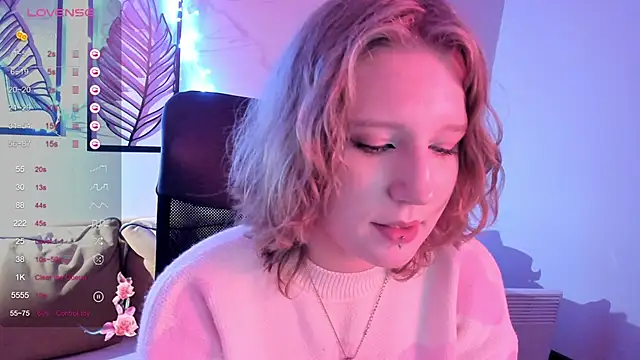 Hailey Foxy online show from 12-01-25, 09:32