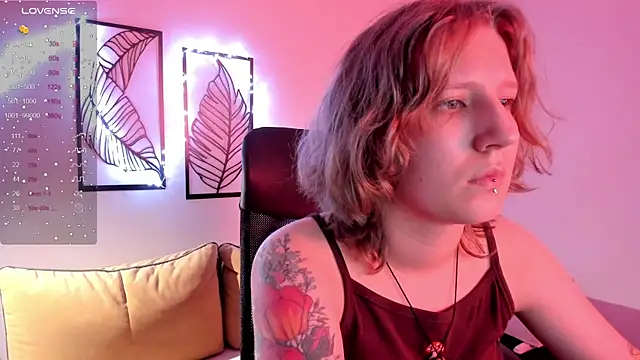 Hailey Foxy online show from 11-06-25, 09:24