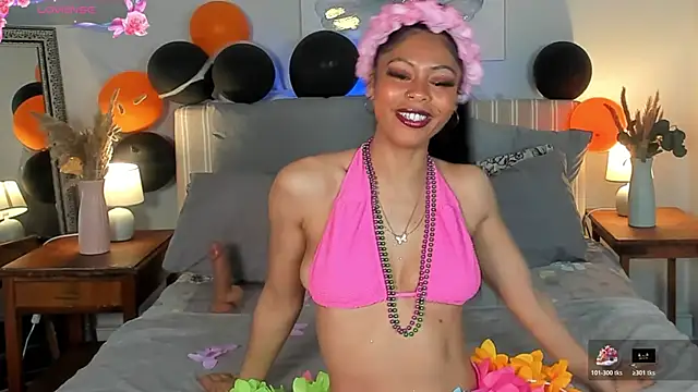 ChelseaQuinn online show from 10-29-25, 07:40