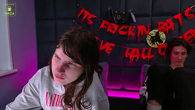 Snapshot of ViviaraNGendy chatting on 11-01-25, 10:42 ViviaraNGendy online show from 11-01-25, 10:42