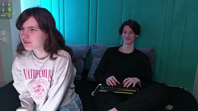 Snapshot of ViviaraNGendy chatting on 09-14-25, 10:26 ViviaraNGendy online show from 09-14-25, 10:26