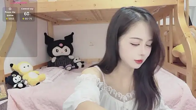 Sue101010 online show from 10-02-25, 11:46