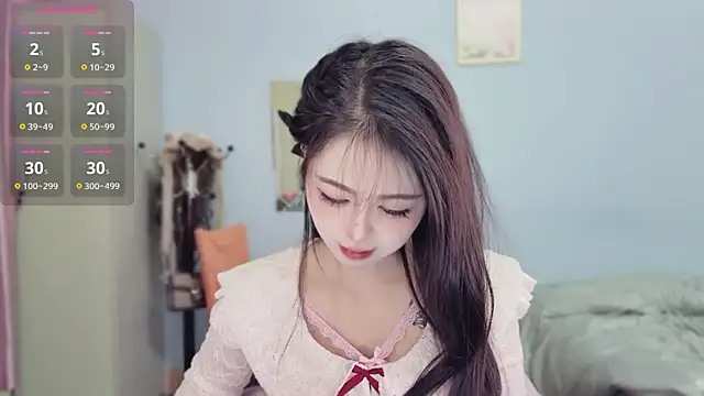 Sue101010 online show from 12-18-25, 01:22